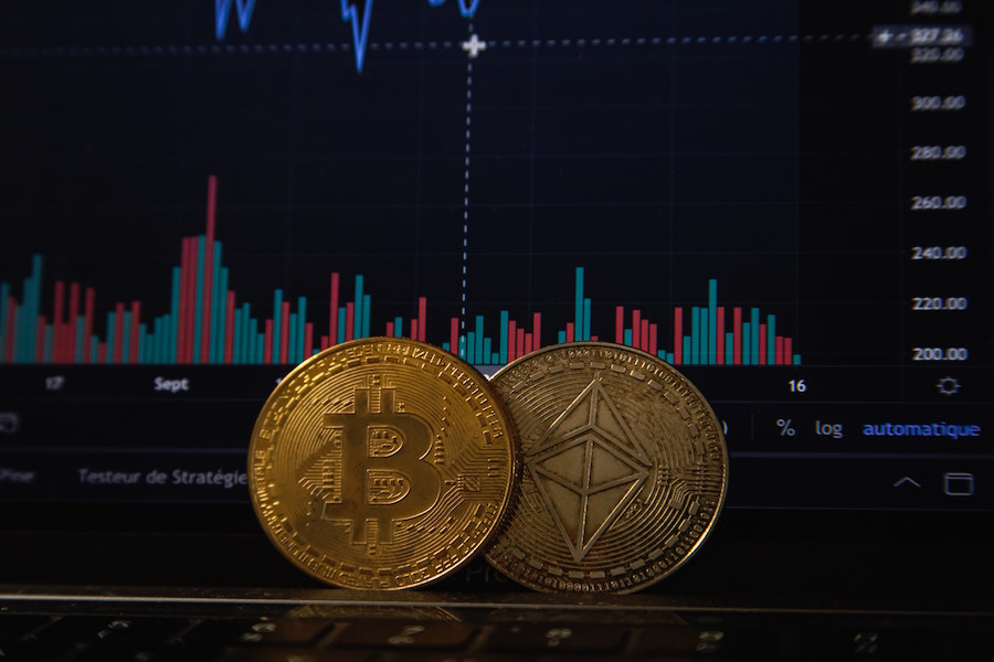 Mit dem Auxmoney Gutschein lässt es sich einfach Kryptowährungen kaufen. Kryptowährungen Kaufen | Auxmoney Gutschein | www.rabatt-coupon.com