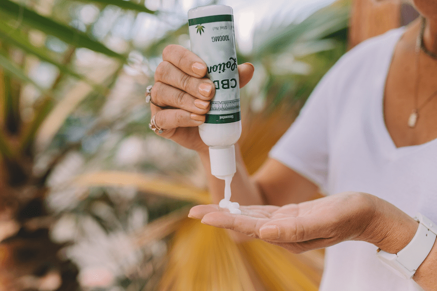 Mit unserem CBD Manufaktur Gutschein spart ihr nicht nur die Versandkosten beim CBD Öl kaufen. CBD Blüten legal kaufen | www.rabatt-coupon.com