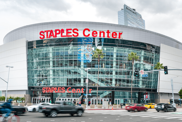 Im NBA Store findest zu allen NBA Mannschaften die passenden Trikots. NBA Meister NBA Mannschaften | Rabattcoupon.com