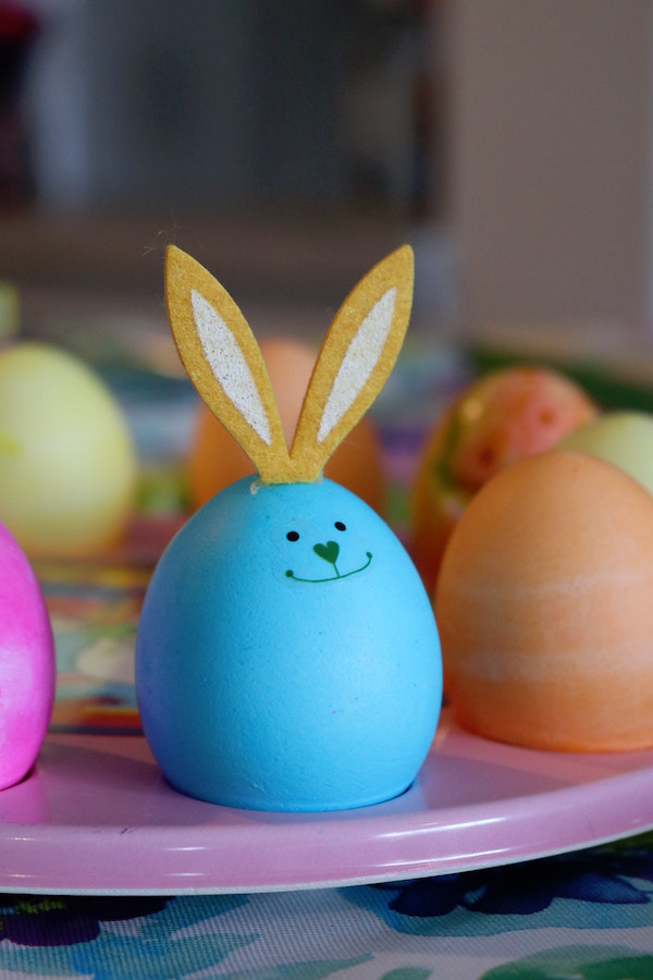 An Ostern 2021 geht nichts ohne selbstgebastelte Geschenke und Dekorationen. Osterdekoration | Ostern 2021 | www.rabatt-coupon.com