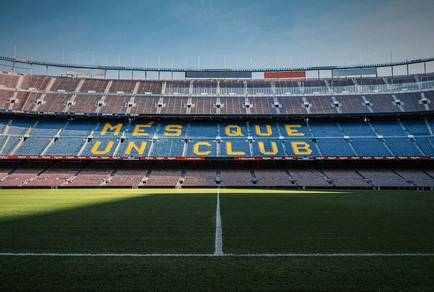 Durch den DA Direkt Gutschein befindet sich Barcelona in Finanzkrise. Barcelona in Finanzkrise | DA Direkt Gutschein | Camp Nou | www.rabatt-coupon.com