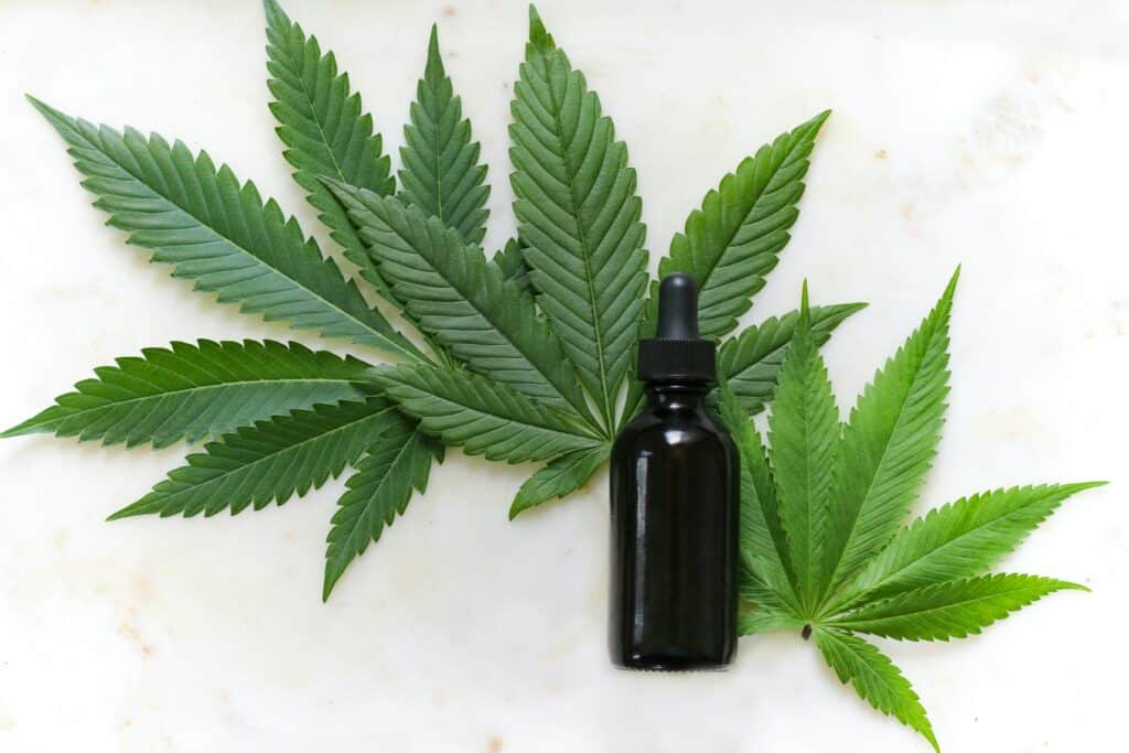 CBD und THC: Wichtige Unterschiede und 10 CBD-Anwendungsbereiche 8 CBD Anwendung