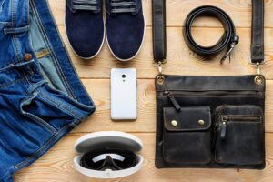 Ines Reiter 2 Accessoires für junge Männer: Tasche, Sonnenbrille, Gürtel und mehr